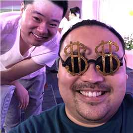 爱侃球的老修老师照片