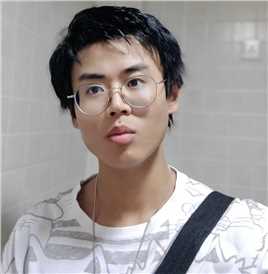 吴赫普老师照片